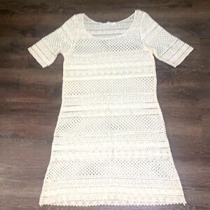 Solitaire size Small short sleeved crew necked cotton lace dress. EUC